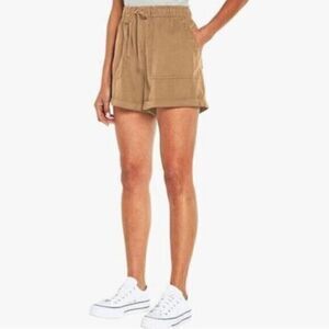 NWT - GAP Plus Size Lyocell Drawstring Pull On Elastic Waist Shorts - Size XXL